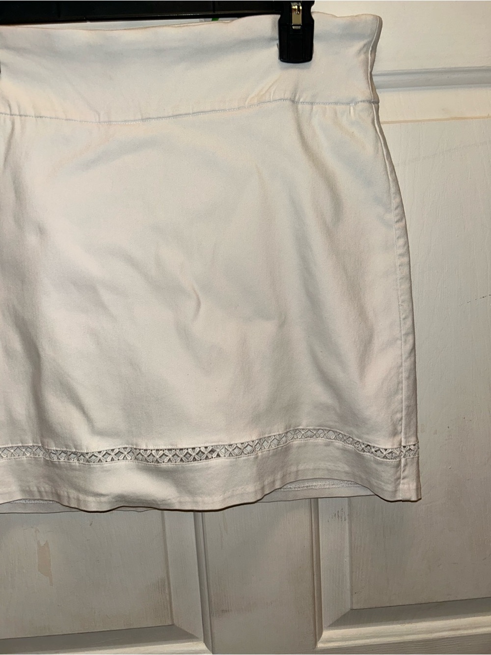 crown & ivy White Mini Skirt with Decorative Hem
